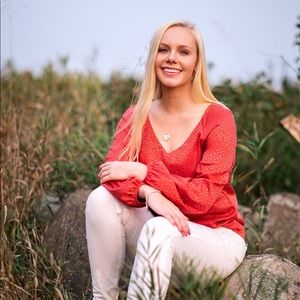 Meet your Posher, Brianna